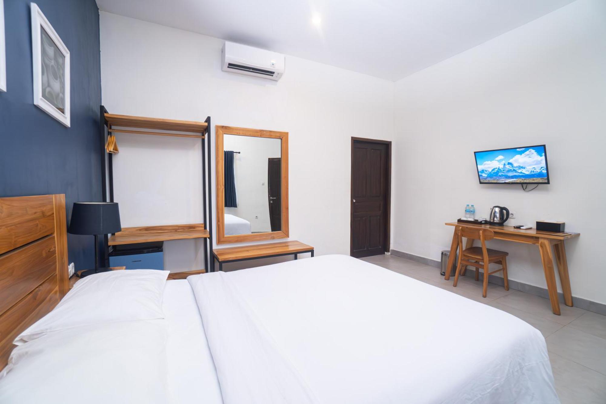 La Casa Jogja Hotel Kejayan Exterior photo